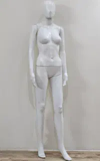 مانکن زنانه