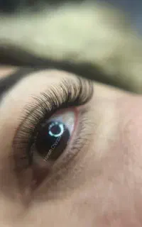 اکستنشن مژه و لیفت و لمینت مژه و ابرو
