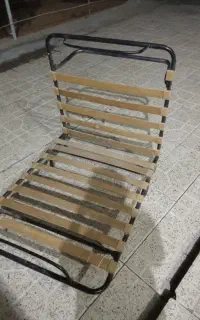تخت تاشو