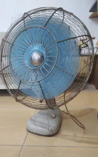 پنکه هیتاچی آنتیک