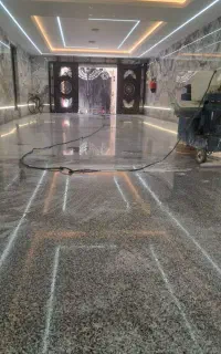 خدمات تخصصی نماشویی و کفسابی