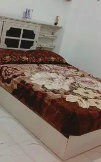 تخت دونفره