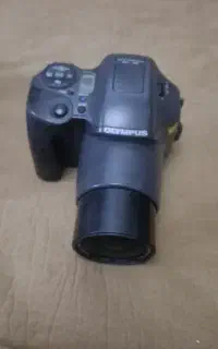 دو عدد دوربین عکس برداری و فیلم برداری