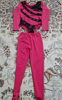 لباس ژیمناستیک
