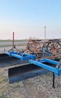 کلیه ادوات کشاورزی موجود