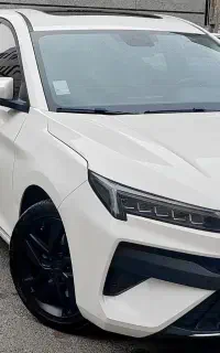kmc j7 مشابه صفر