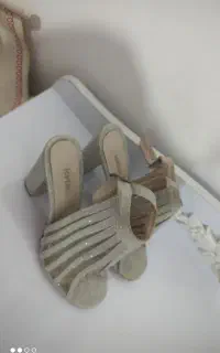 کفش مجلس 2جفت.
