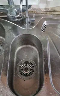 سینک تک لگن سمت چپ