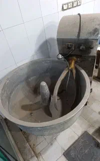 دستگاه خمیر زن