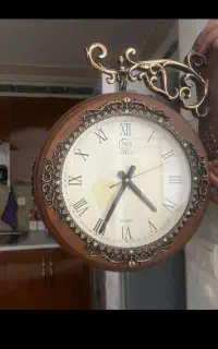 فروش ساعت دو طرفه در حد نو بدون مشکل