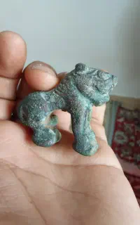شیر مفرغی