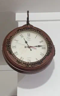 ساعت دیواری