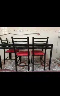 میز غذا خوری 6نفره به همراه 4صندلی