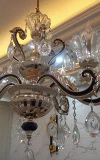 لوستر سلطنتی آویز