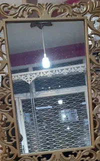 اینه و کمد