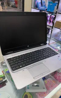 لپتاپ استوک