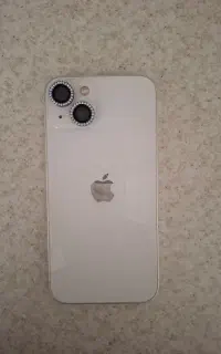 iPhone13 رنگ عروسکی سفید با شرایط فوق العاده