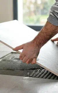 شاگرد کاشی کار نیازمندیم