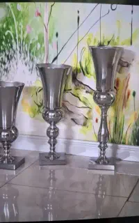 گلدان فلزی