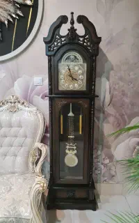 ساعت ایستاده چوبی