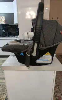 کریردرحدنو ۷۰۰تومن