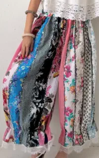 دوزنده ( فقط برای چهل تکه آماده کردن )