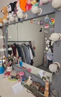 اینه لامپ دار