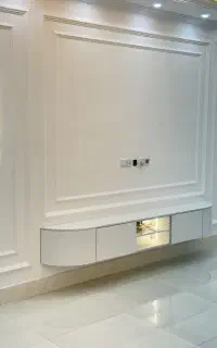 میز تلویزیون دیواری مدرن MDF و هایگلاس