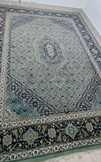 فرش نه متری بدون سوختگی و پارگی