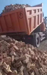 حمل وفروش آجر سوراخی