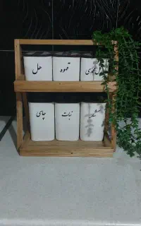 استند چوبی