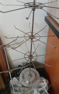 وسایل مناسب مغازه پوشاک