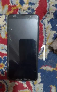 تعدادی گوشی لمسی و اندروید
