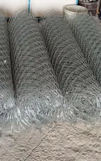قیمت کارخانه بخرفنس و پایه فنس