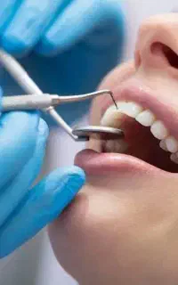 دستیار و منشی دندانپزشک