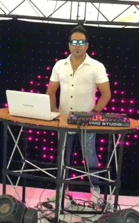 اجرای برنامه دی جی ونورپردازی وتشریفات
