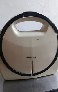 ساندویچ ساز و توستر