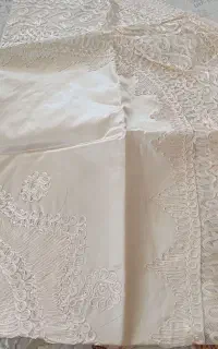 رومیزی و کوسن قیطون دوزی ساتن قدیمی