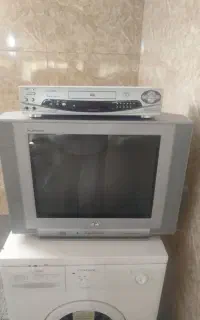 تلوزیون و سی دی خوان