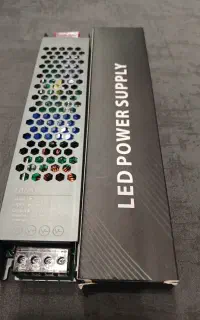 اداپتورهای لاینراسلیم90درصدخروجی  برندpower supply