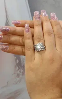 کاشت ناخن