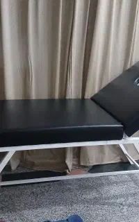 تخت ماساژ درمانی
