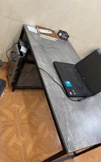میزصندلی اداری ۱ میز ۱ صندلی چرخدار ۶ صندلی انتظار