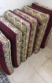 پشتی