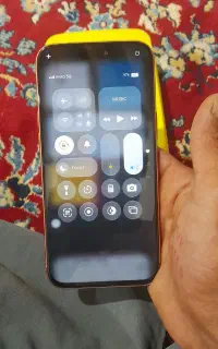ایفون ۱۷ طرح امارات