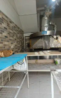 نانوایی فروشی با تمام تجهیزات