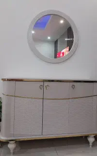 آینه کنسول