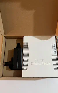 روتر بی سیم میکروتیک مدل RB951Ui-2HnD