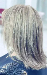 خدمات رنگ و لایت و میکاپ و فیشیال
