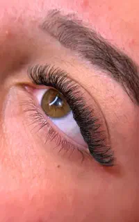 خدمات اکستنش مژه لیفت و لمینت ،فشیال وپاکسازی